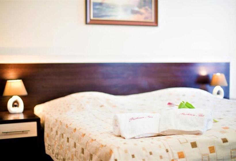 اتاق استاندارد, Puchacz  Spa