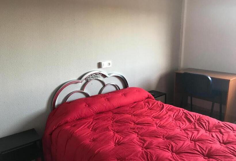 4인용 스탠다드 룸, Hostal San Miguel