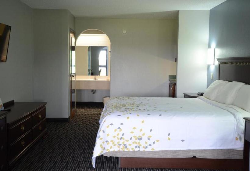 Президентский Люкс, Gateway Inn