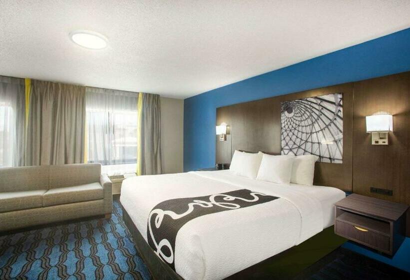 Номер Executive Кровать Кинг, La Quinta Inn By Wyndham St. Louis Hazelwood  Airport North