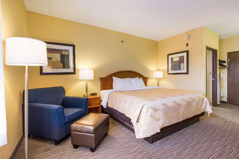 Стандартный Номер Кровать Кинг, Quality Inn & Suites Cvg Airport