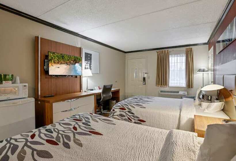 Номер Deluxe, Red Roof Inn Uhrichsville