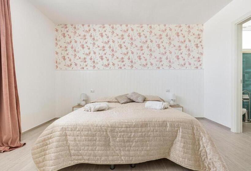 חדר סטנדרט לשלושה, Il Tulipano Verde B&b