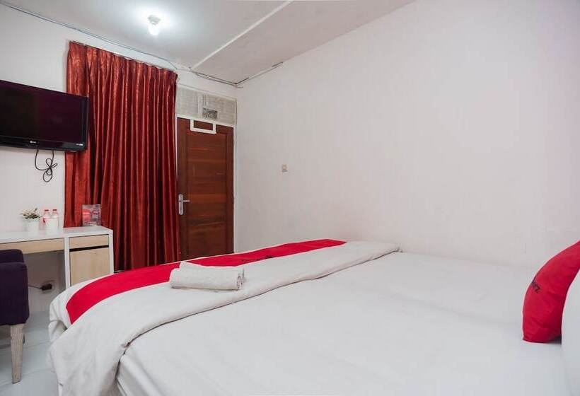 Economy Room, Mega Stay Near Mall Kelapa Gading