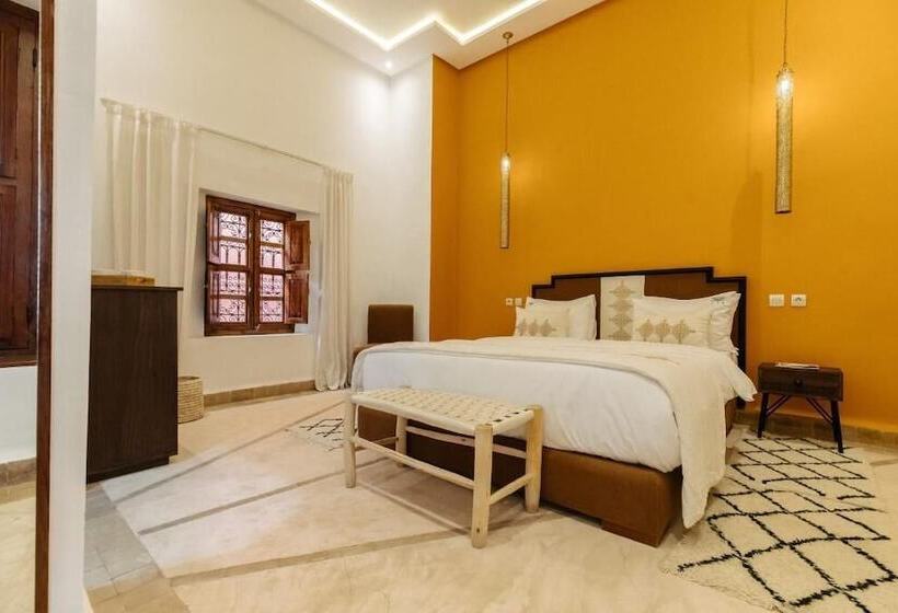 Habitación Deluxe, Riad Nayanour
