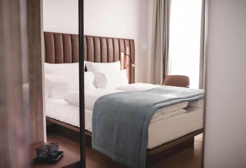 Студия Стандарт, Aiden By Best Western Biberach