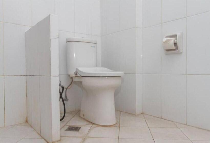 Номер Стандарт, Reddoorz Near Simpang Dago 2