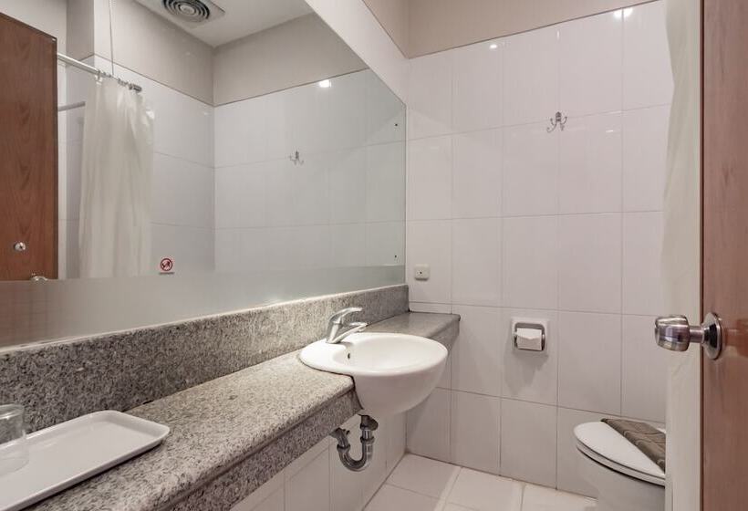 Номер Deluxe, Reddoorz Near Simpang Dago 2