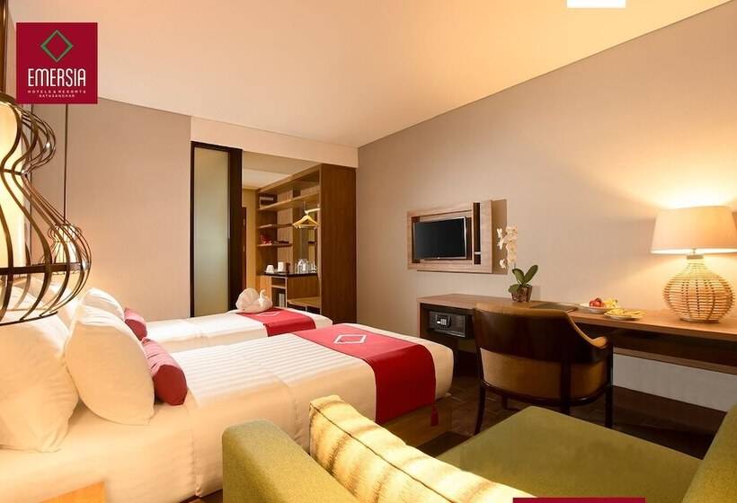 Номер Deluxe, Emersia Hotel & Resort Batusangkar