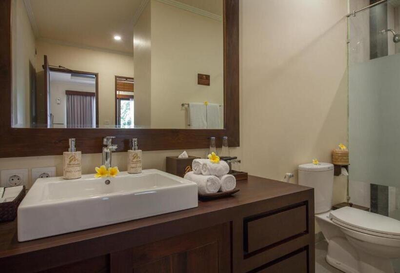 스위트 킹사이즈 침대, The Mudru Resort By Pramana Villas