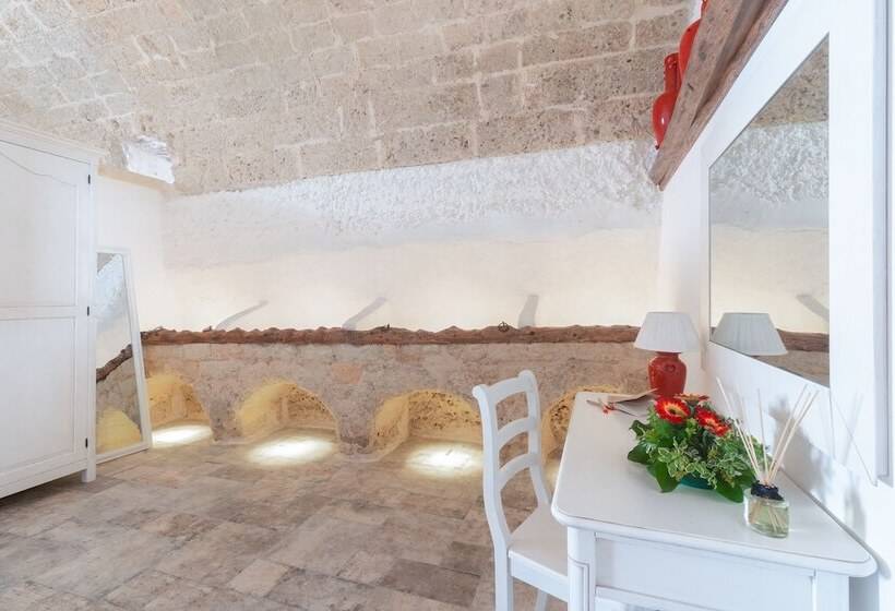 수피리어 룸, Masseria Torre Rossa