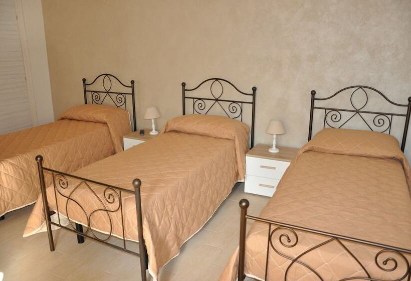 اتاق استاندارد چهار تخته, Villa Rahal