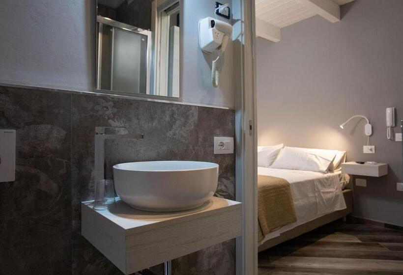 Номер Стандарт с Балконом, Al 54 Accommodation