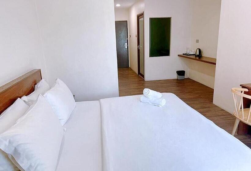 Quarto Estandar Cama King, Desa View