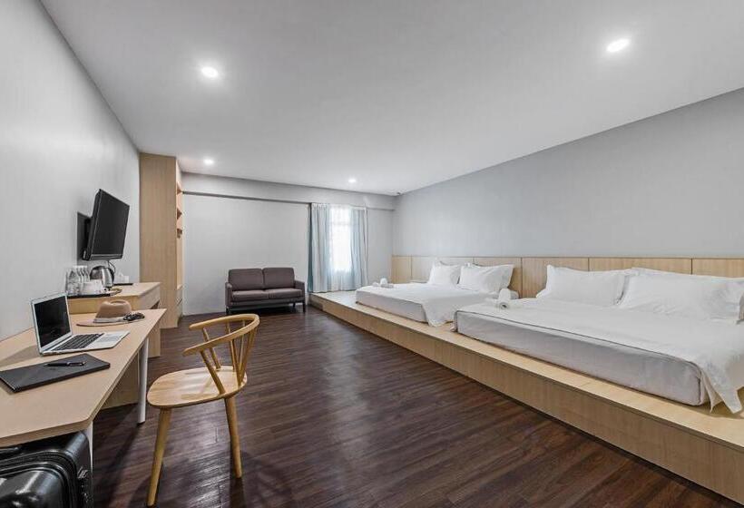 Quarto Familiar, Desa View