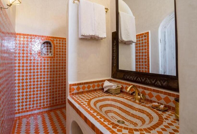 Люкс Повышенной Комфортности, Riad Chebbi