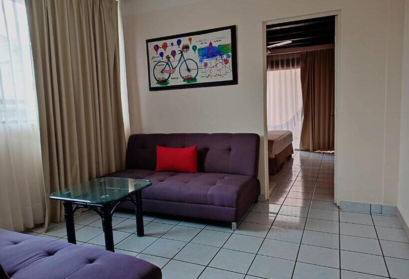 Suite Terasszal, Tropicus Boutique