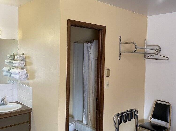 스탠다드 룸 더블 침대 2개, Burr Oak Motel