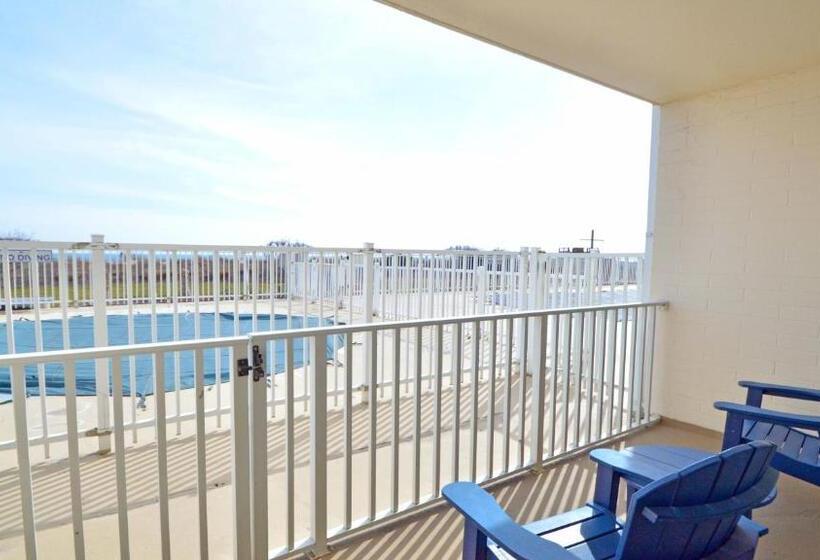 اتاق استاندارد اینتریور, Carousel Resort Hotel And Condominiums