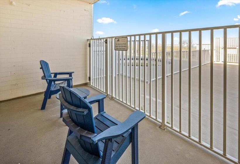 اتاق استاندارد اینتریور, Carousel Resort Hotel And Condominiums