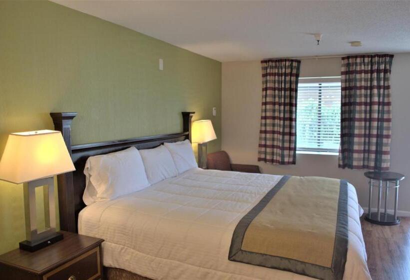 스탠다드 룸 킹사이즈 침대, Carrier Motor Lodge