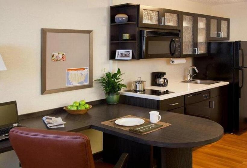 Люкс, Executive Residency By Best Western Philadelphia Willow Grove