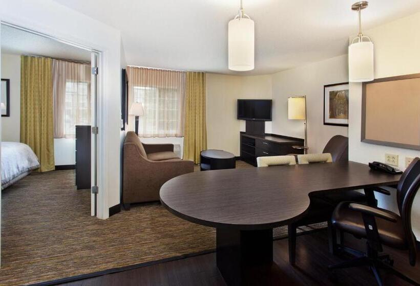 Люкс, Executive Residency By Best Western Philadelphia Willow Grove