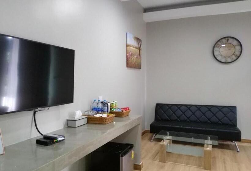 Семейный Номер, Sawasdee​ Buriram​ Resort