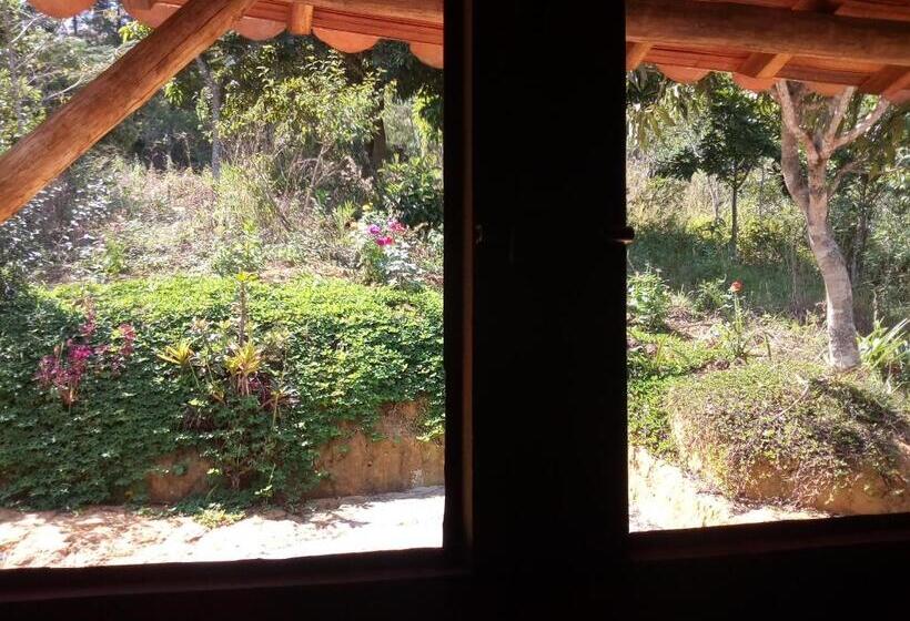 Хижина, El Refugio Hostel Curití