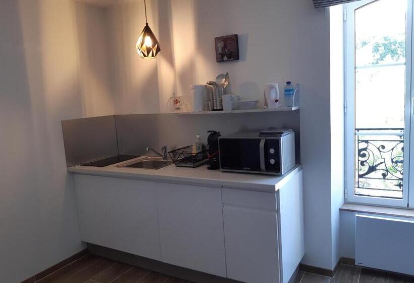 Студия Стандарт, Résidence 14 Moulins