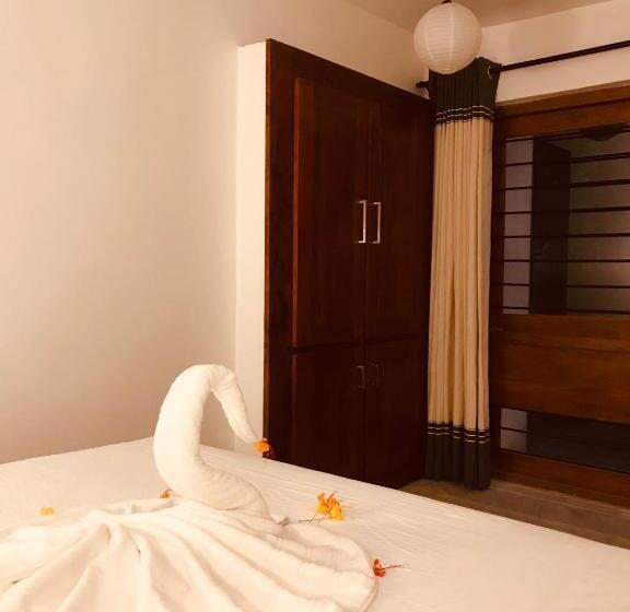 اتاق استاندارد, The Loft