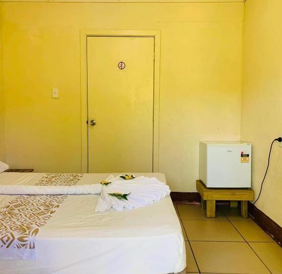 اتاق اکونومی, Transit Motel