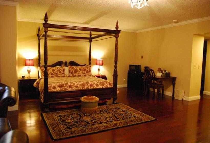 Люкс Кровать Кинг, Colts Neck Inn