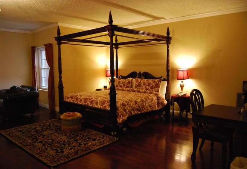 Люкс Кровать Кинг, Colts Neck Inn