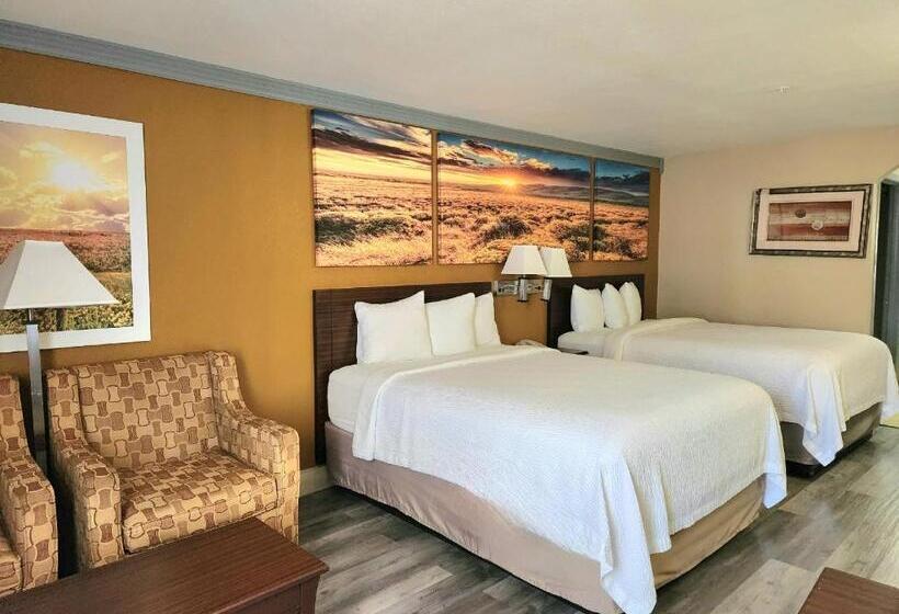 Quarto Estandar para Deficientes Físicos, Days Inn By Wyndham Rosenberg
