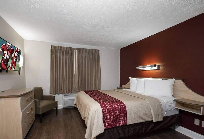 Люкс, Red Roof Inn Indianapolis  Greenwood