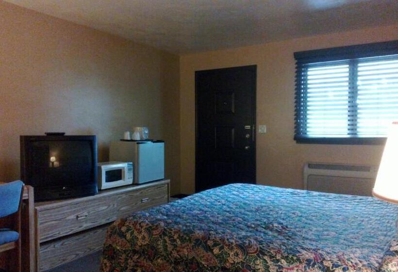 Стандартный Номер Кровать Кинг, Colonial Inn Mercer Grove City