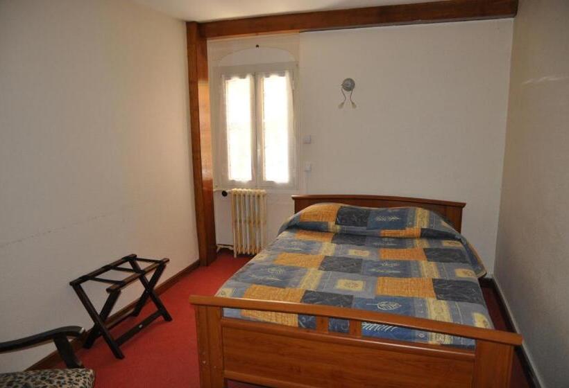 Классический Номер, Auberge Des Platanes