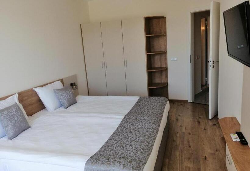 Апартаменты 2 Спальни, Allure Beach Resort Apart