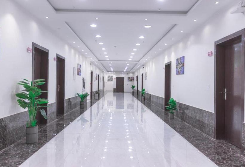 2 Szobás Apartman, روز للشقق الفندقية