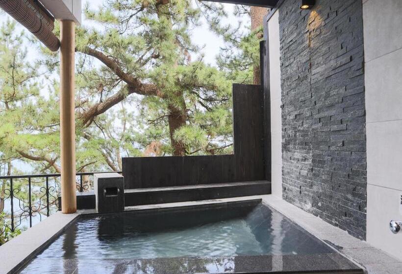 스탠다드 룸 바다 전망, Isana Resort