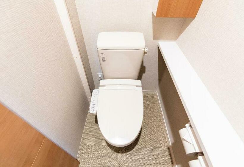 Семейный Номер, Yenns Marina Inn Mercy