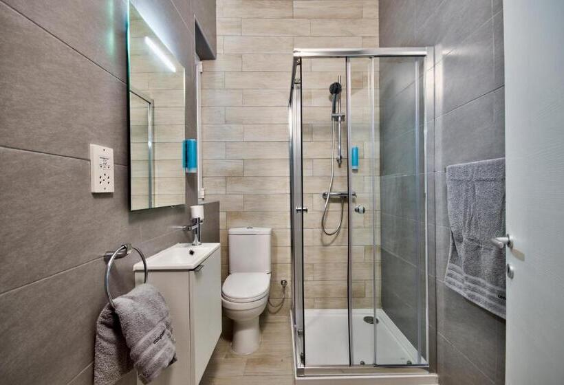 اتاق لوکس سه تخته, Cozy Rooms