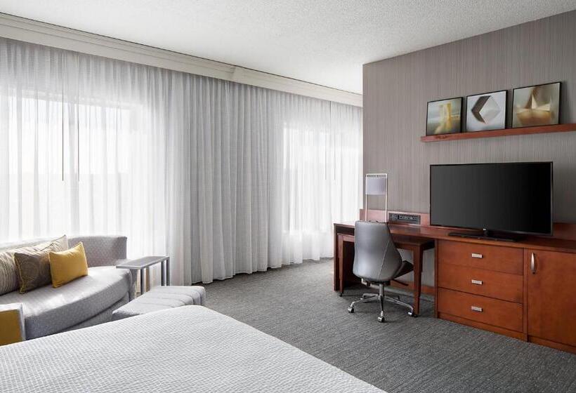 سوئیت با تخت بزرگ, Courtyard Grand Rapids Downtown
