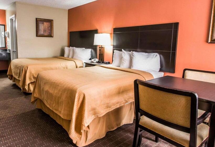 스탠다드 룸 더블 침대 2개, Quality Inn Near Blue Spring