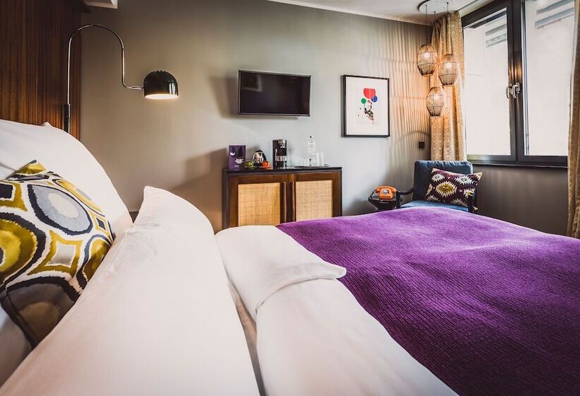 Студия Стандарт, Henri Hotel Düsseldorf Downtown