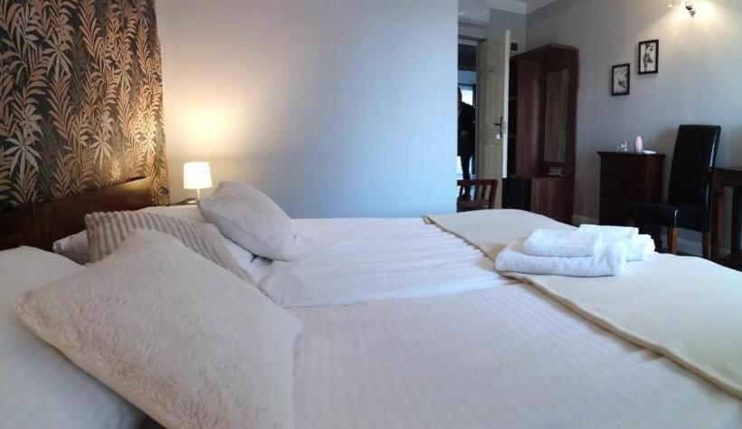 Номер Стандарт, Varga Villa