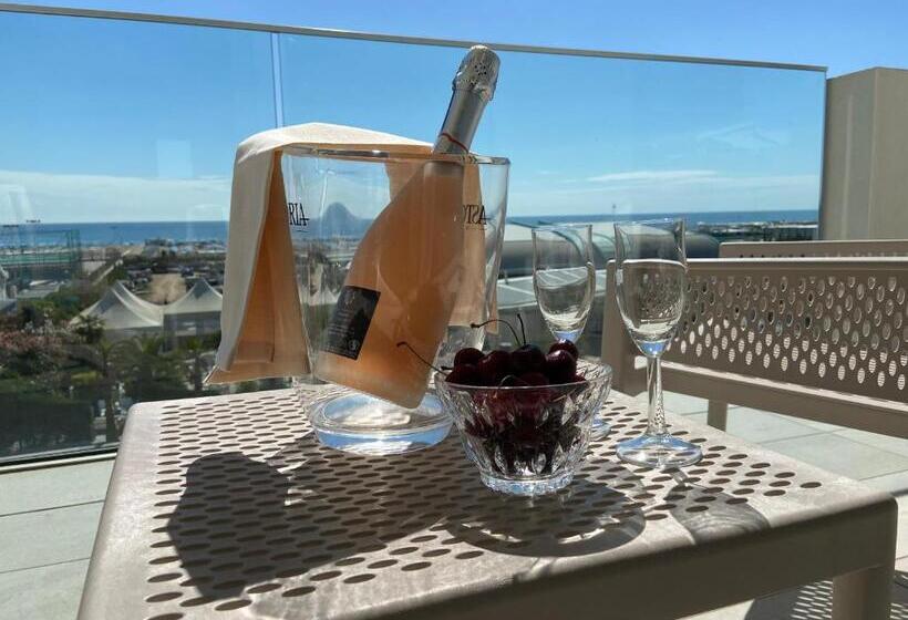 Люкс Вид на Море, Edison Hotel Seaview & Spa