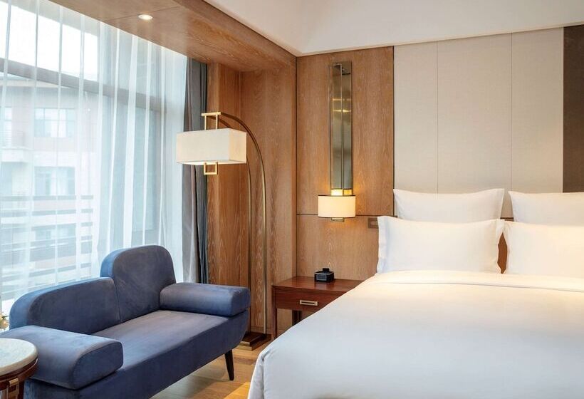 발코니 디럭스 룸, Pullman Changbaishan Resort