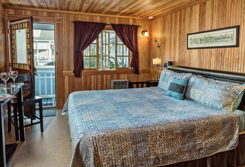 Стандартный Номер Кровать Кинг, Whistling Winds Motel